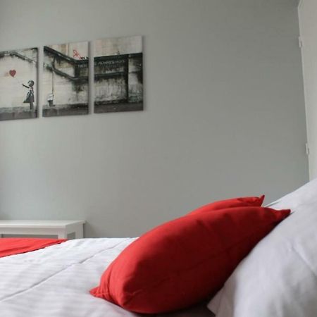 Le Petit Velotte - Un Cocon En Coeur De Ville Appartement Montbéliard Buitenkant foto