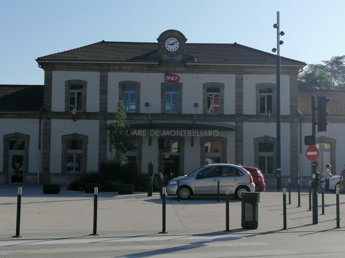 Le Petit Velotte - Un Cocon En Coeur De Ville Appartement Montbéliard Buitenkant foto